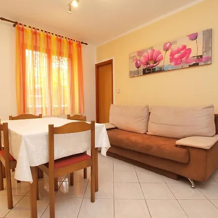 Apartman Fuer 5 Personen Ca 49 Qm In Rovinj-cocaletto, Istrien Istrische Riviera Rovinj